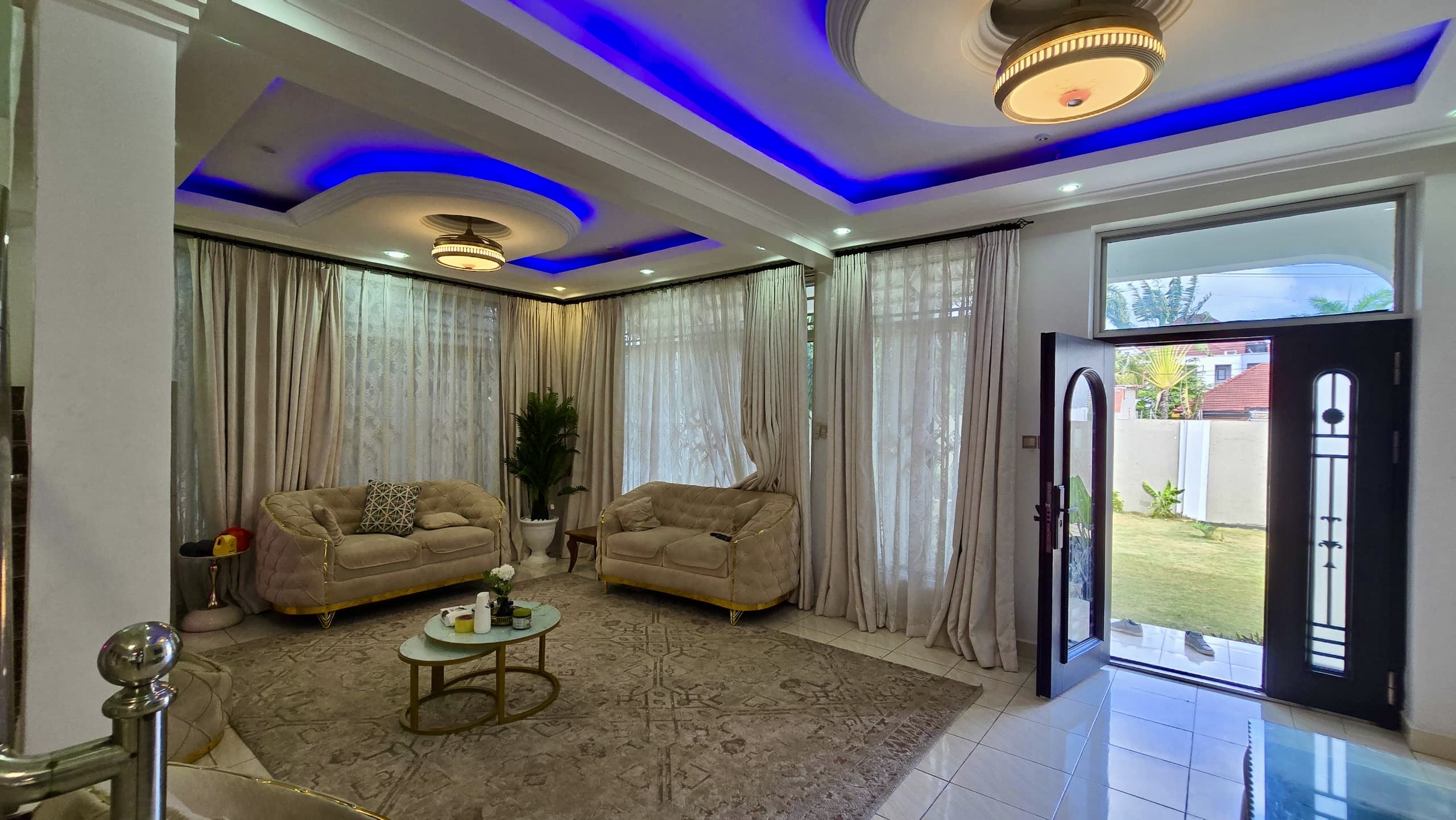 Product image for HOUSE FOR SALE