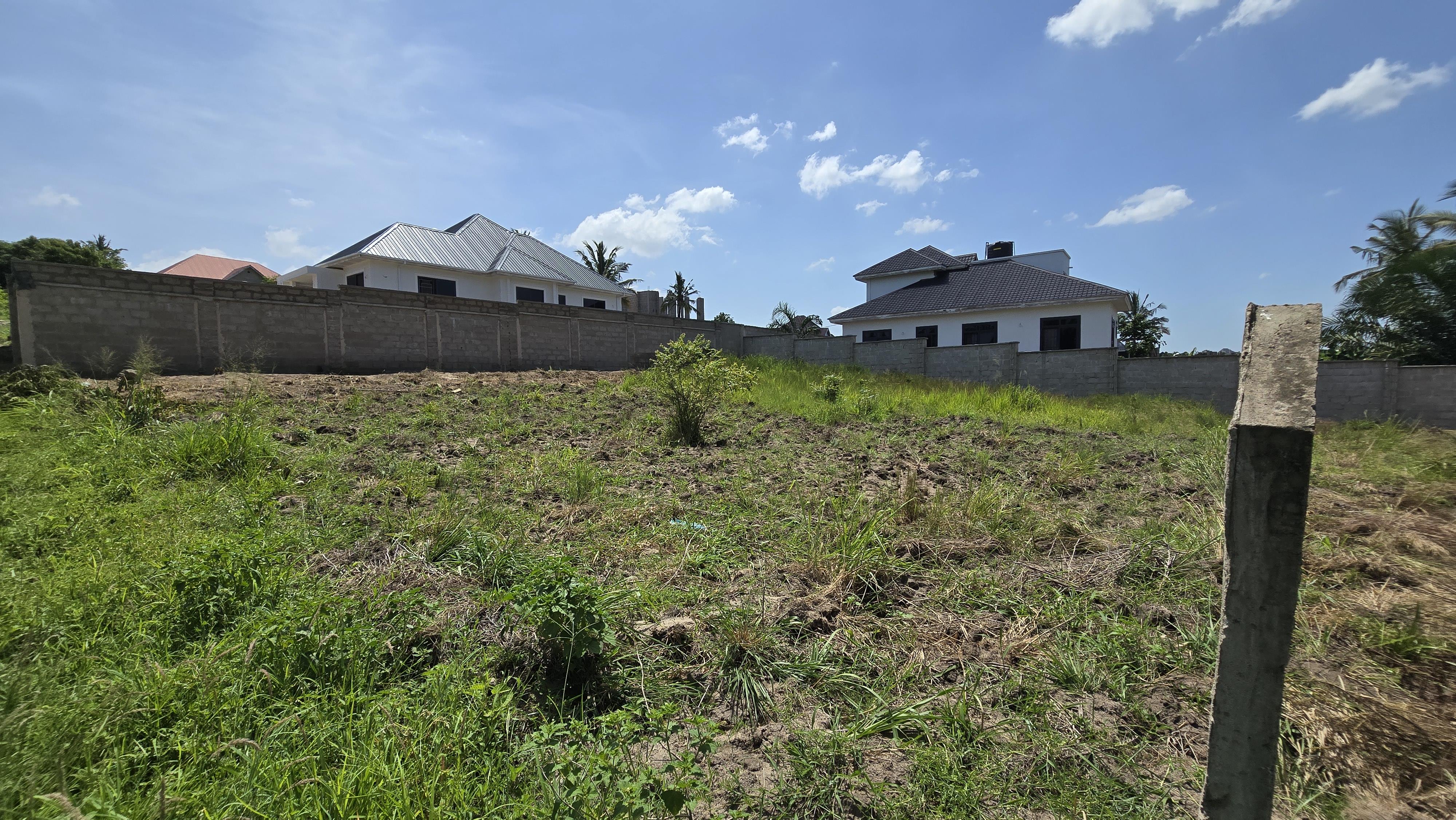 Product image for Plot for Sale in Madale, Size: 700 Sqm